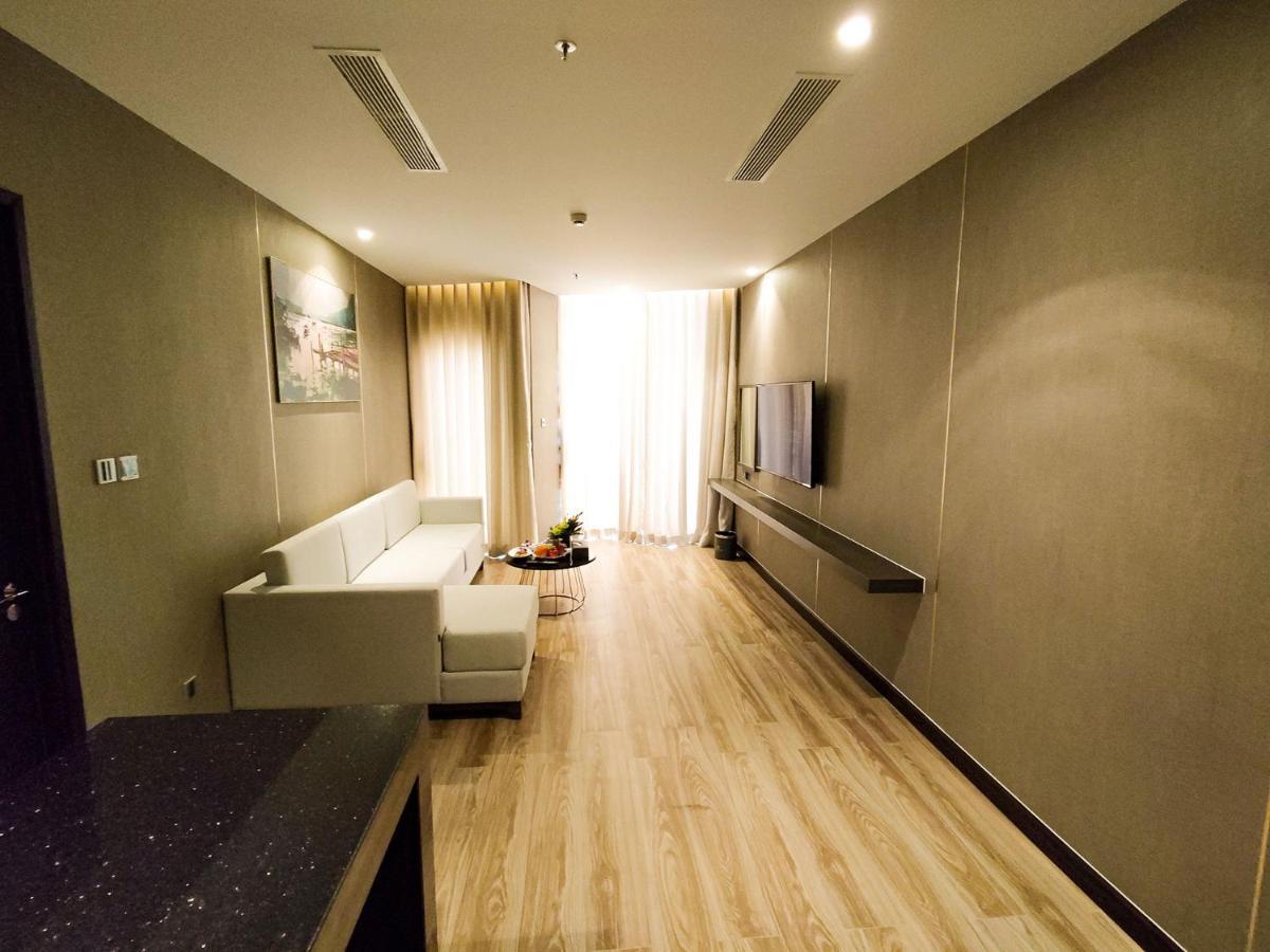 本特钻石之星酒店 Ben Tre 外观 照片 A living room in a serviced apartment in Beijing, China
