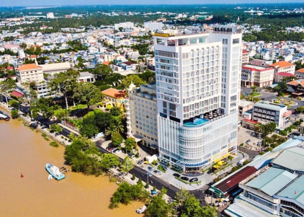 本特钻石之星酒店 Ben Tre 外观 照片 The hotel in 2019