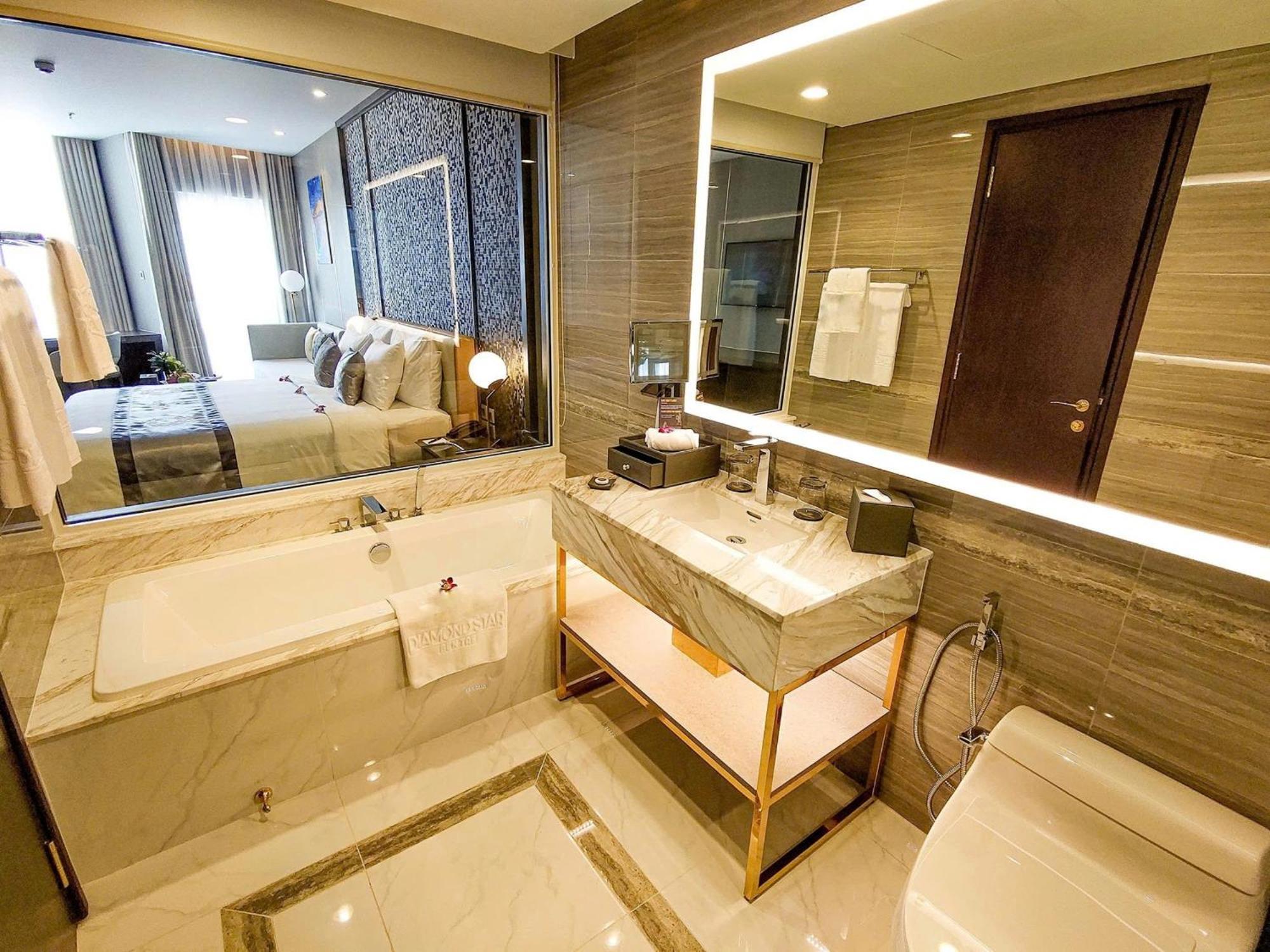 本特钻石之星酒店 Ben Tre 外观 照片 Bathroom
