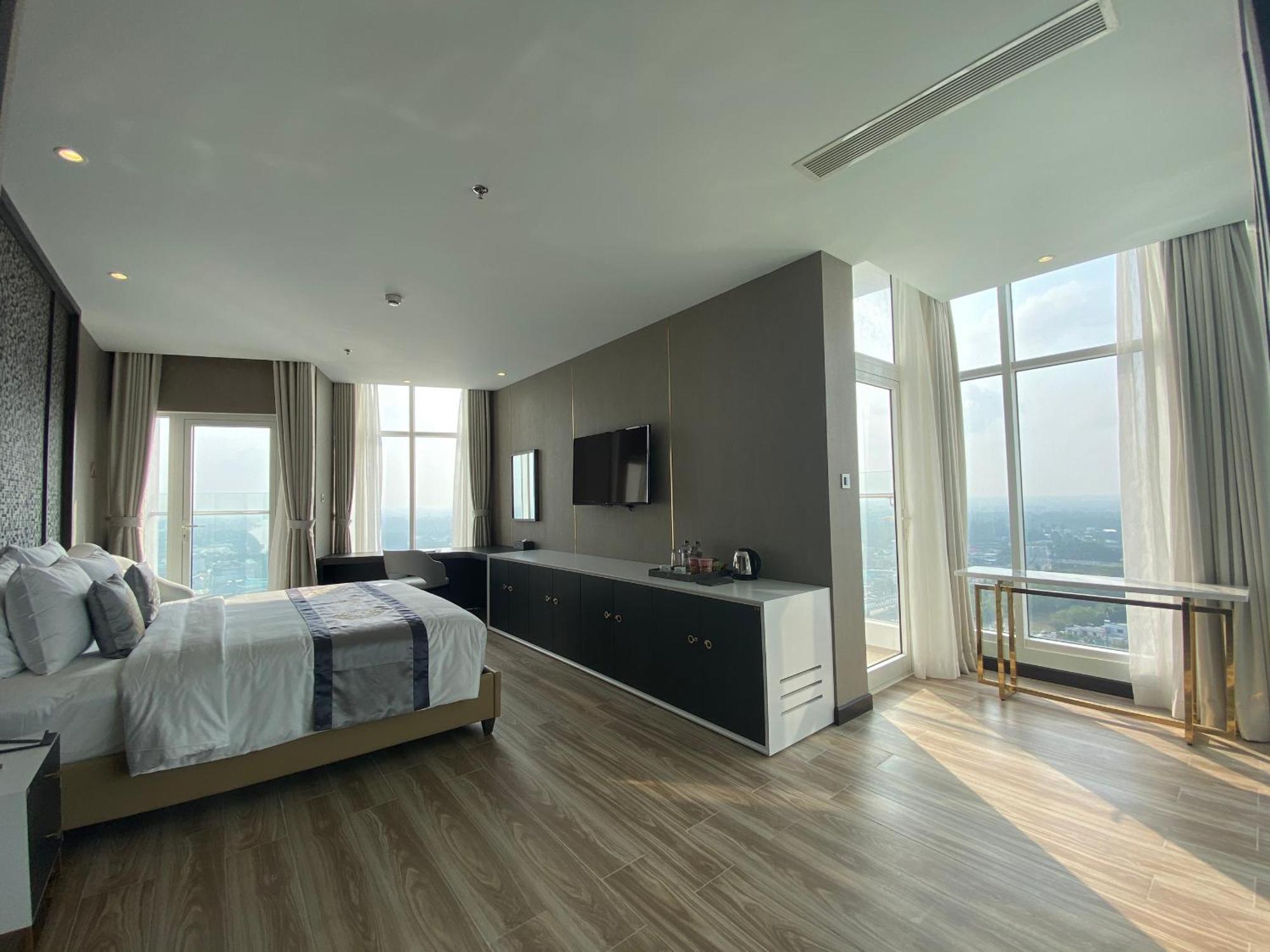 本特钻石之星酒店 Ben Tre 外观 照片 A bedroom at the hotel